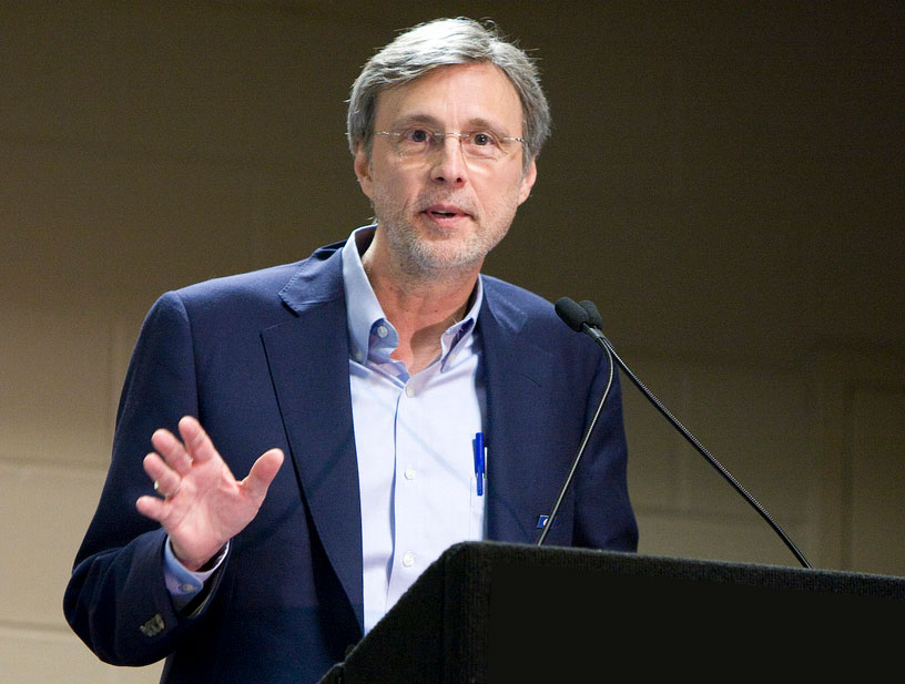 Thom Hartmann, author and talk show host, speaks at the 2010 Chicago Green Festival.