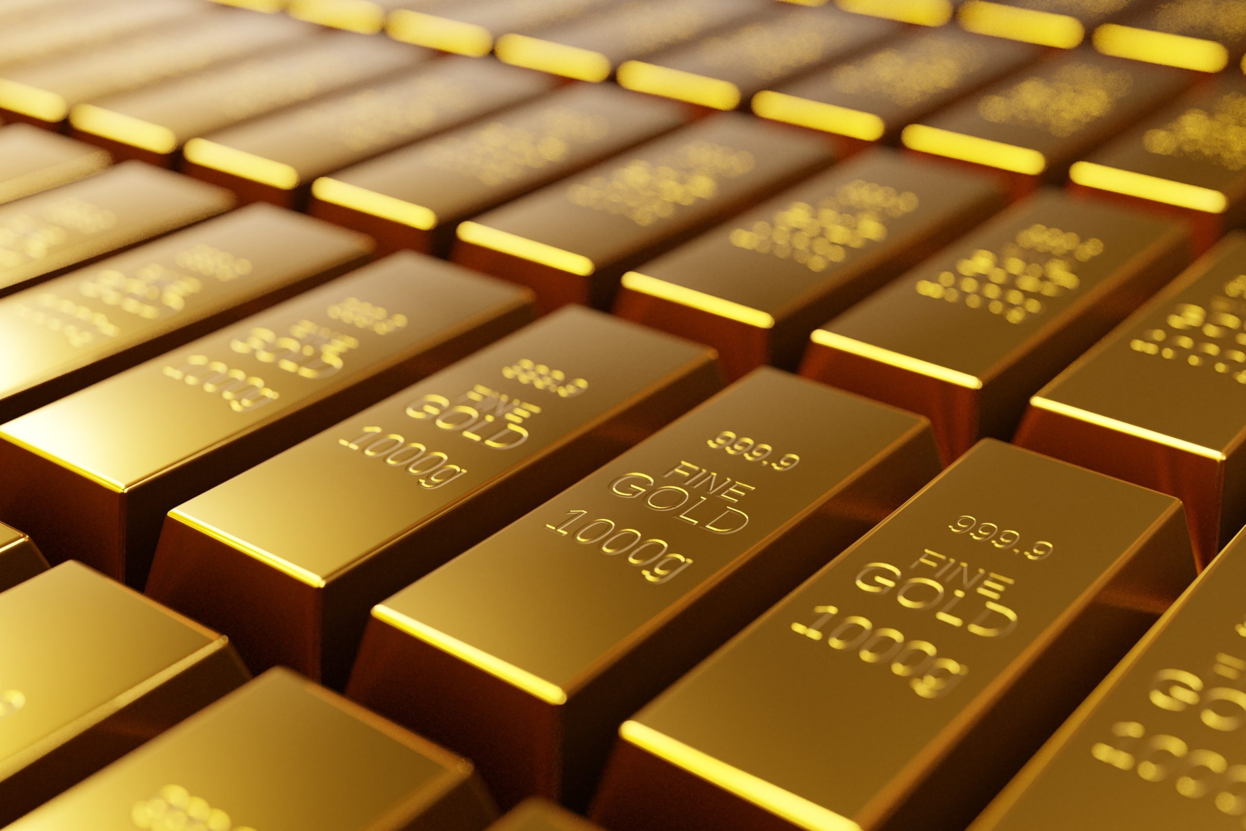 Включи золотая 3. Золото Сток. Человек с золотыми слитками. Золото дешевеет. Инвестиции в драгоценные металлы.