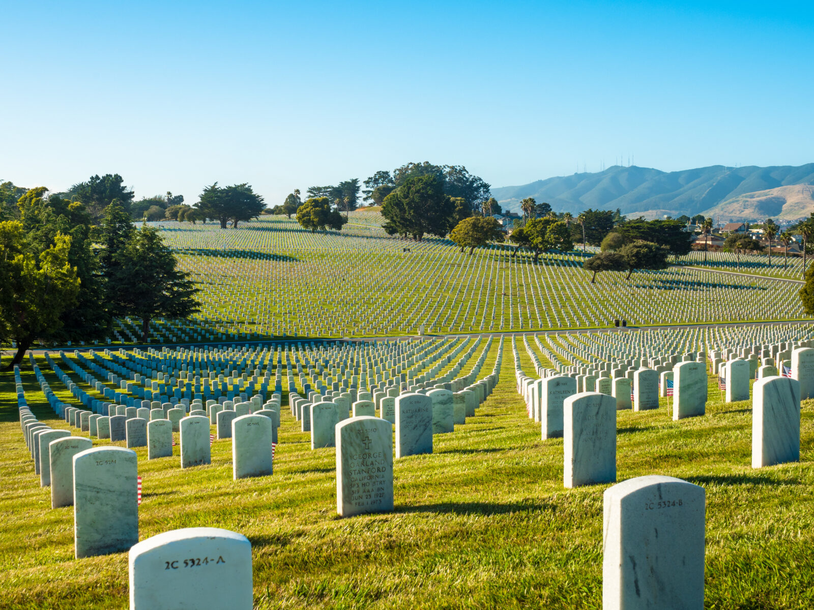 american veteran cemetery in the summer